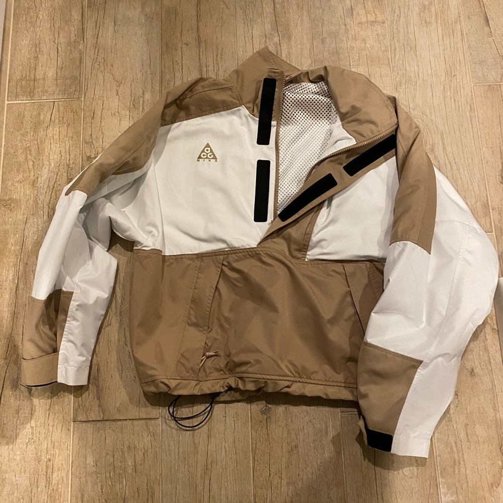 Nike workout jacket